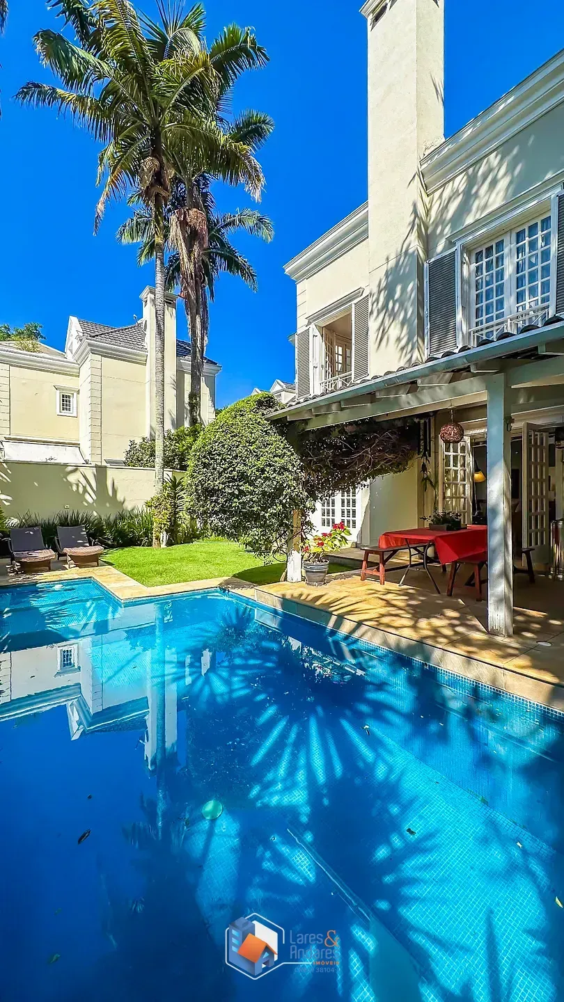 Imagem Casa no condomínio Condomínio Vila Bouganville para venda com 5 quartos, sendo 4 suítes, 728m²