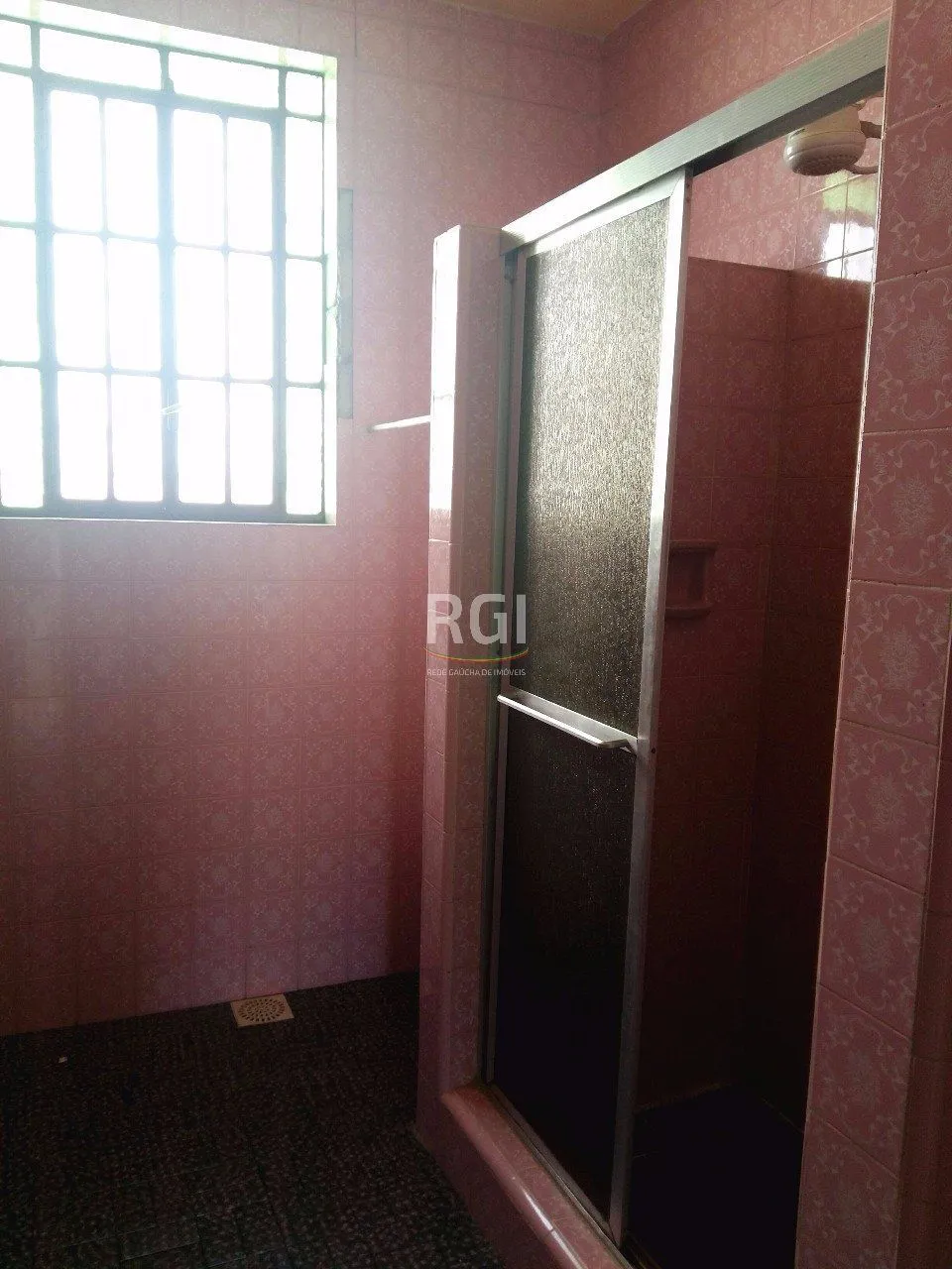 Imagem Casa para Venda - 190m², 3 dormitórios, 2 vagas - Medianeira