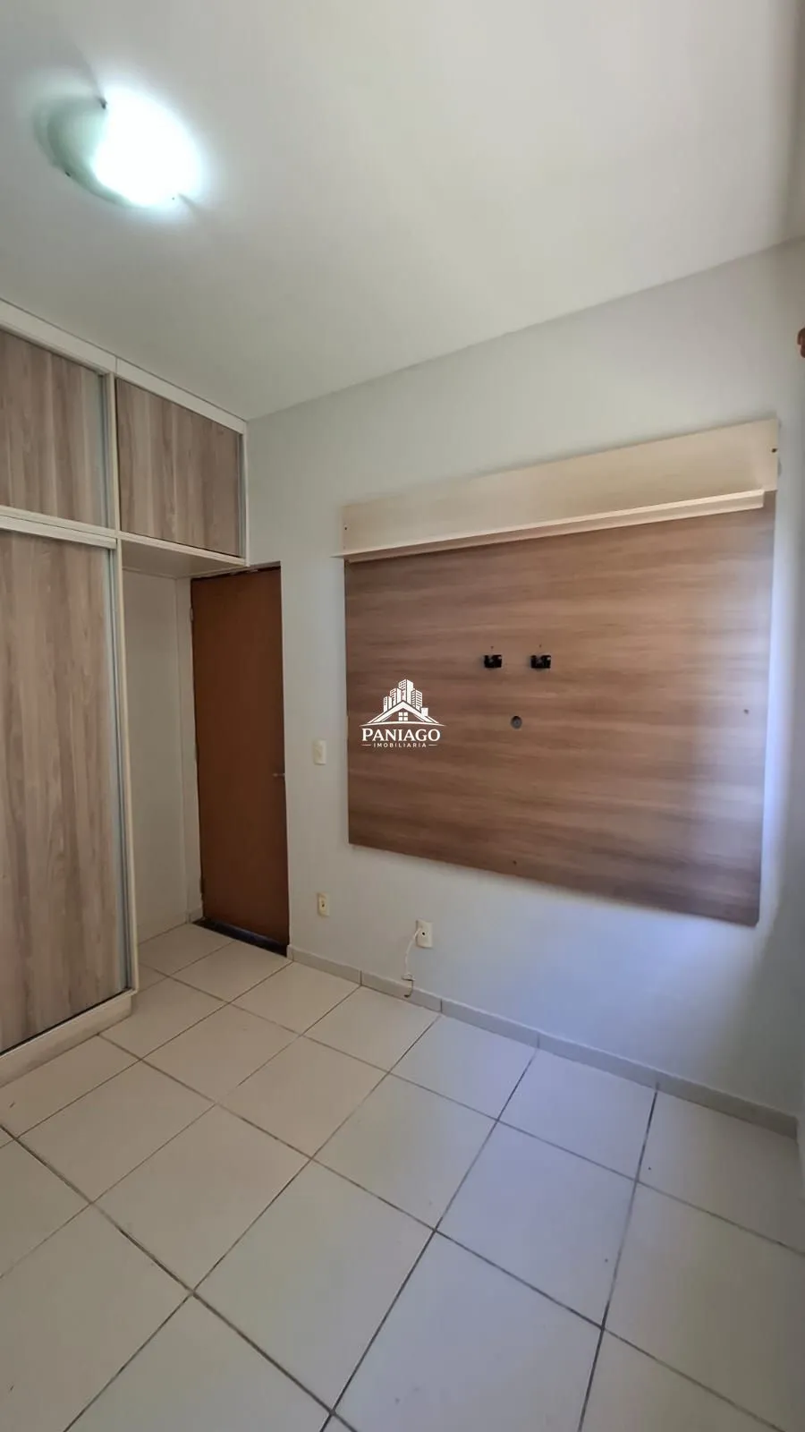Imagem Apartamento Térreo com 2 Quartos para Alugar no Condomínio Vila Bella | Despraia