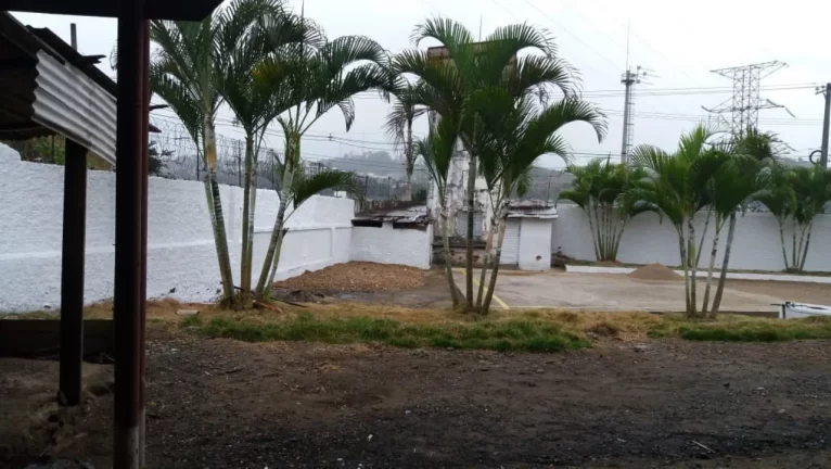 Imagem TERRENO COMERCIAL em BARRA MANSA - RJ, CENTRO