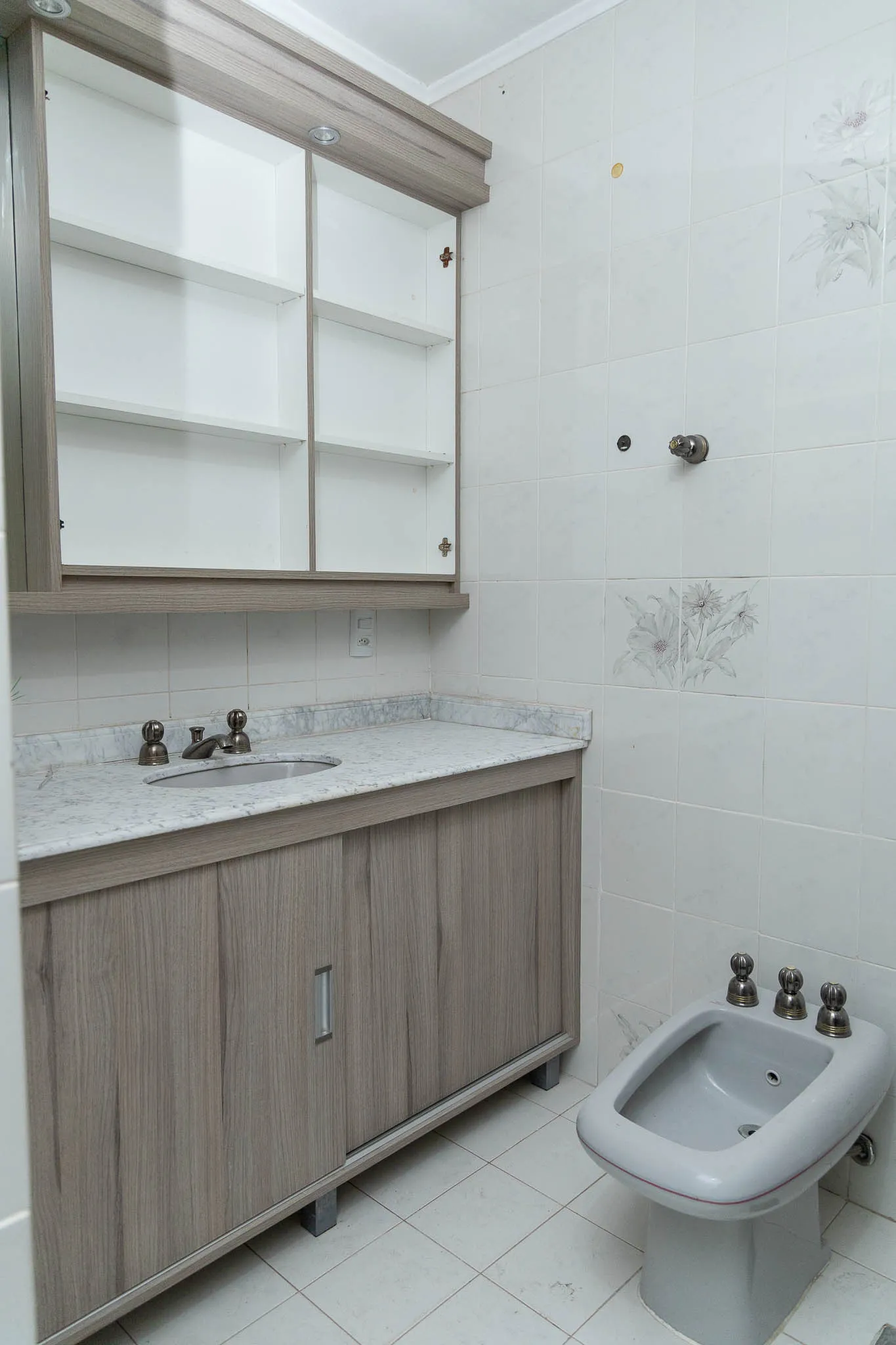 Imagem Casa com Piscina à venda no Jardim ITU- Excelente localização e ampla área de lazer!