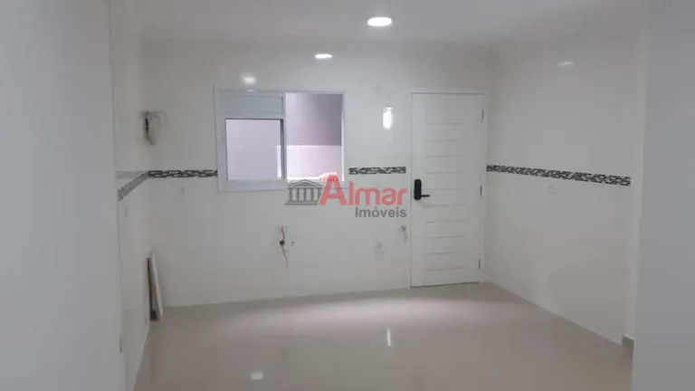 Imagem Casa de Condomínio com 2 Quartos para Alugar, 85 m² em Itaquera - São Paulo