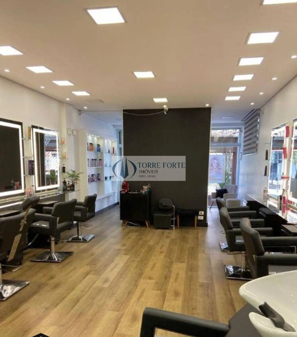 Imagem Excelente localização, prédio comercial próximo ao Shopping Metrô Tatuapé