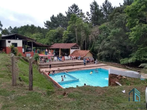 Imagem Linda Chácara - Lazer e Investimento, 17 mil m² com casa, a venda em Colombo Pr