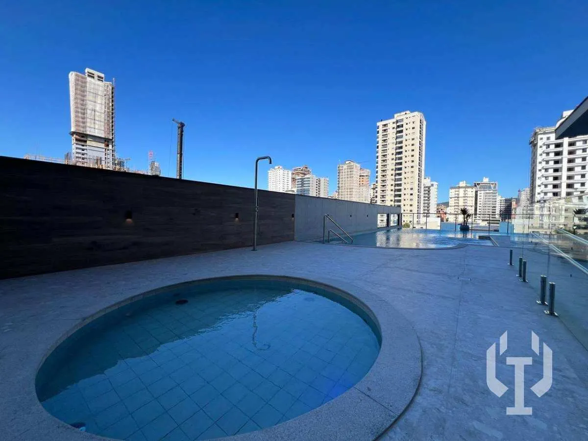 Imagem Apartamento Novo Quadra Mar com Lazer Completo em Meia Praia