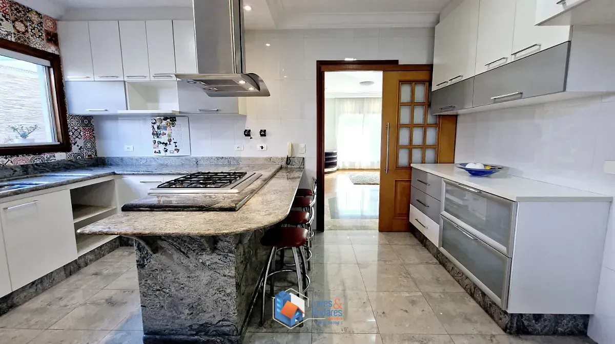 Imagem Sobrado para venda em Vila Maria com 3 quartos, sendo 1 suíte, 223m²