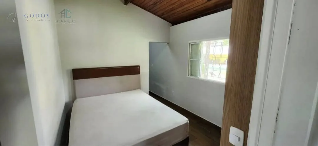 Imagem Grande Oportunidade: Chácara com 5 Suítes na Região de Campos do Jordão