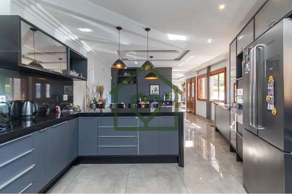 Imagem Resumo da Casa Mais Incrível à Venda no Passo das Pedras 
Esta belíssima residência de 281m² em...