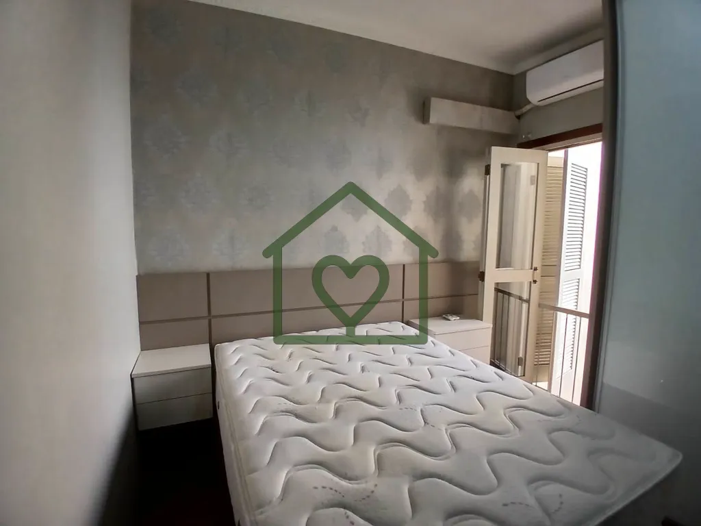 Imagem Oportunidade! Apartamento mobiliado, desocupado e pronto para morar no bairro Independência, com 2 ...