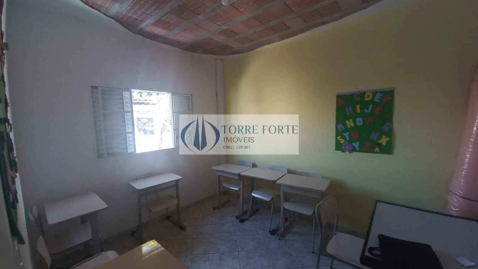 Imagem Casa assobradada com salão em baixo no Jardim Vila Formosa