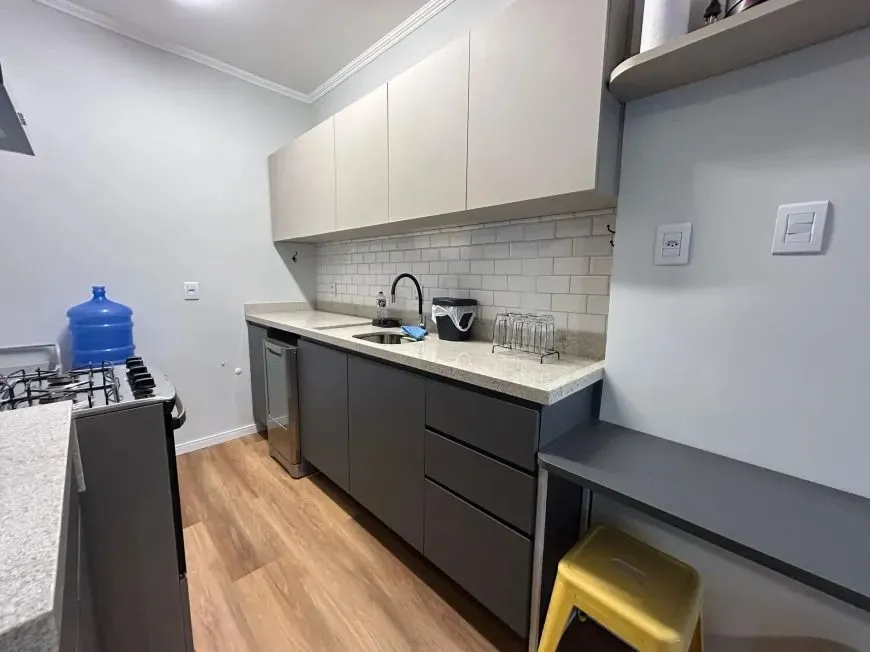Imagem Apartamento com 83m², localizado no bairro Rio Branco em Porto ALegre/RS.