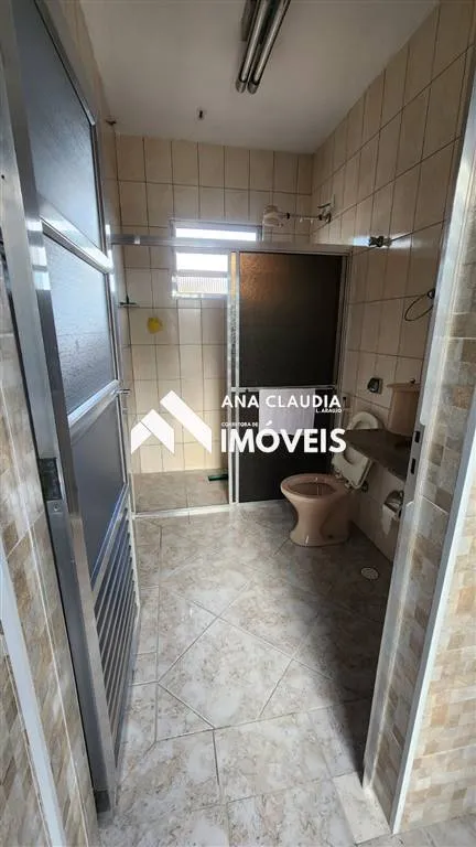 Imagem Casa a venda em Mongaguá, lote inteiro