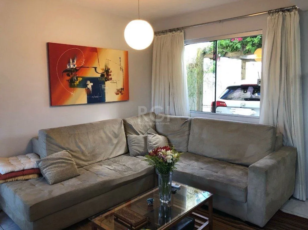 Imagem Casa Condominio para Venda - 69.41m², 3 dormitórios, sendo 1 suites, 2 vagas - Ipanema