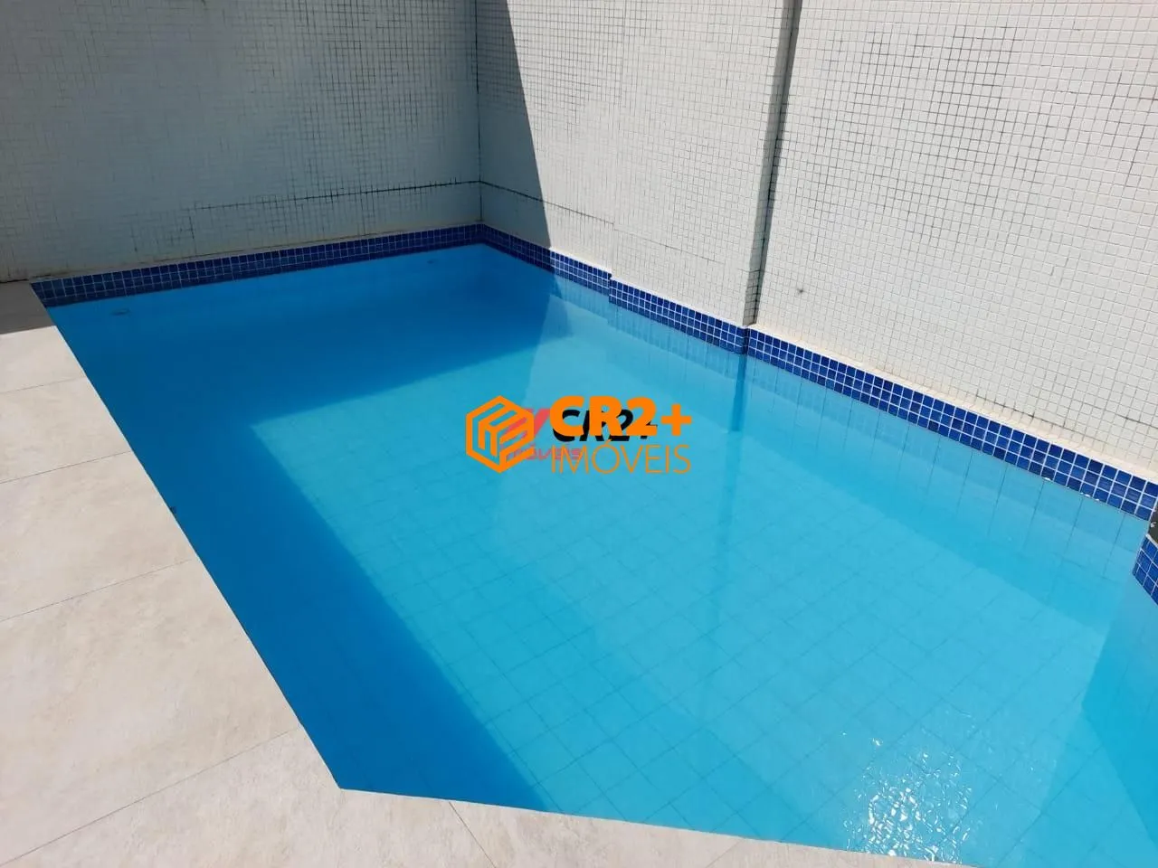 Imagem Cobertura a Venda com 5 Quartos, 3 suítes e Piscina com 460m² em Boa Viagem em R