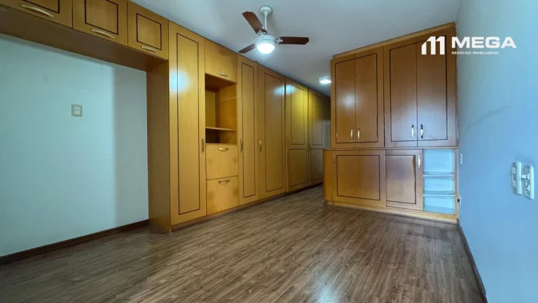 Imagem Apartamento com 4 dormitórios à venda, 250 m² por R$ 2.200.000,00 - Praia da Costa - Vila Velha/ES