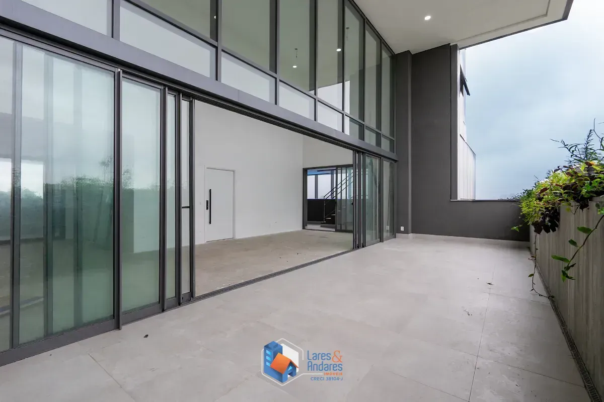 Imagem Duplex para venda em Panamby com 4 quartos, sendo 4 suítes, 422m²