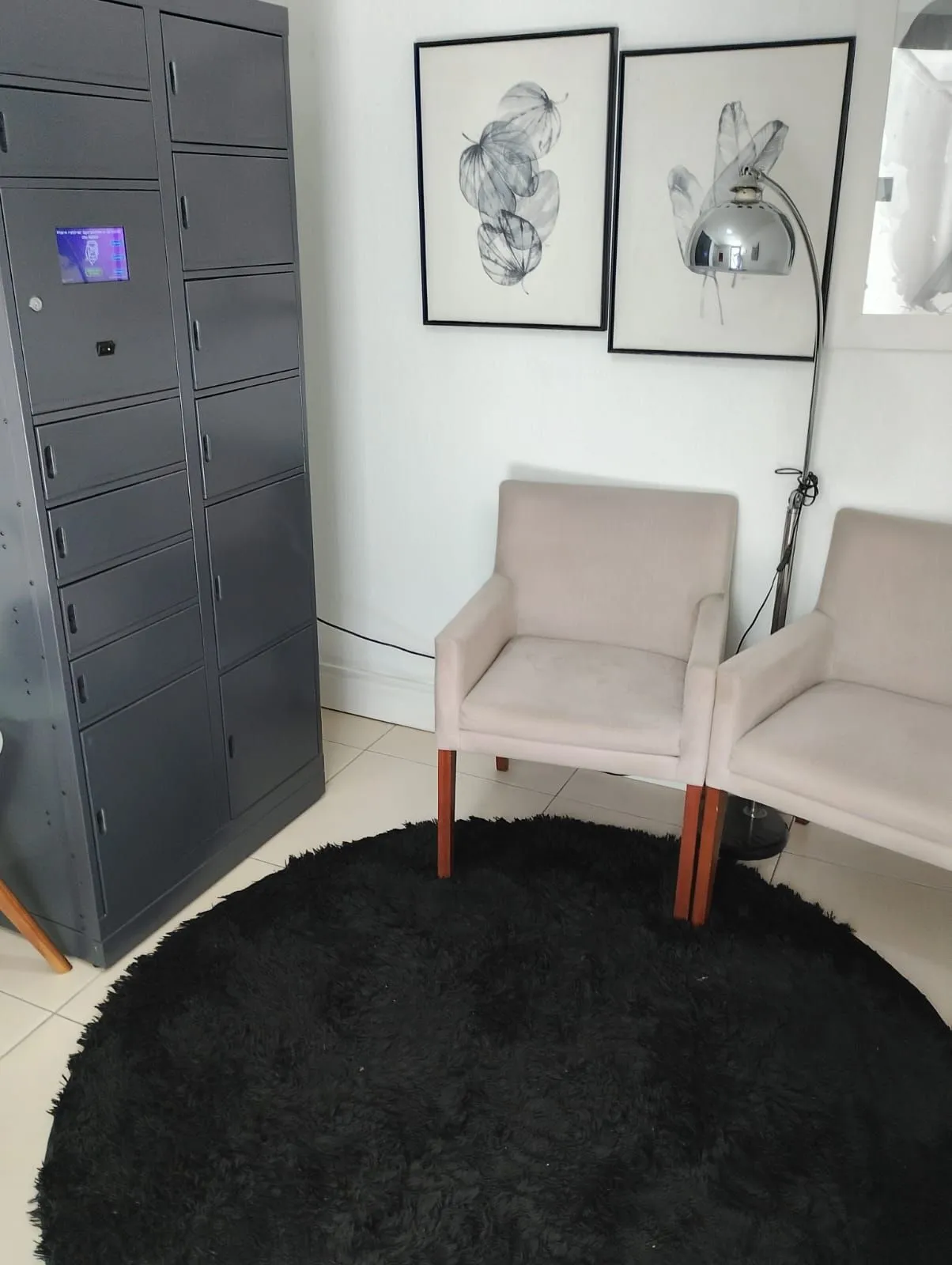 Imagem APARTAMENTO COM 01 DORMITÓRIO E GARAGEM