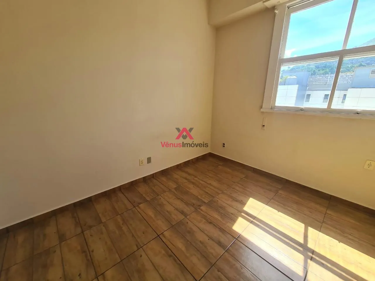 Imagem Apartamento 1 Quarto para Venda em Rio de Janeiro, Catete, 1 dormitório, 1 banheiro