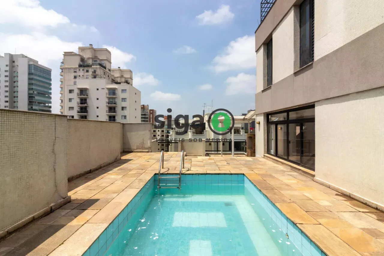 Imagem Cobertura em Moema com Piscina Privativa, Sauna e 3 Vagas Determinadas.