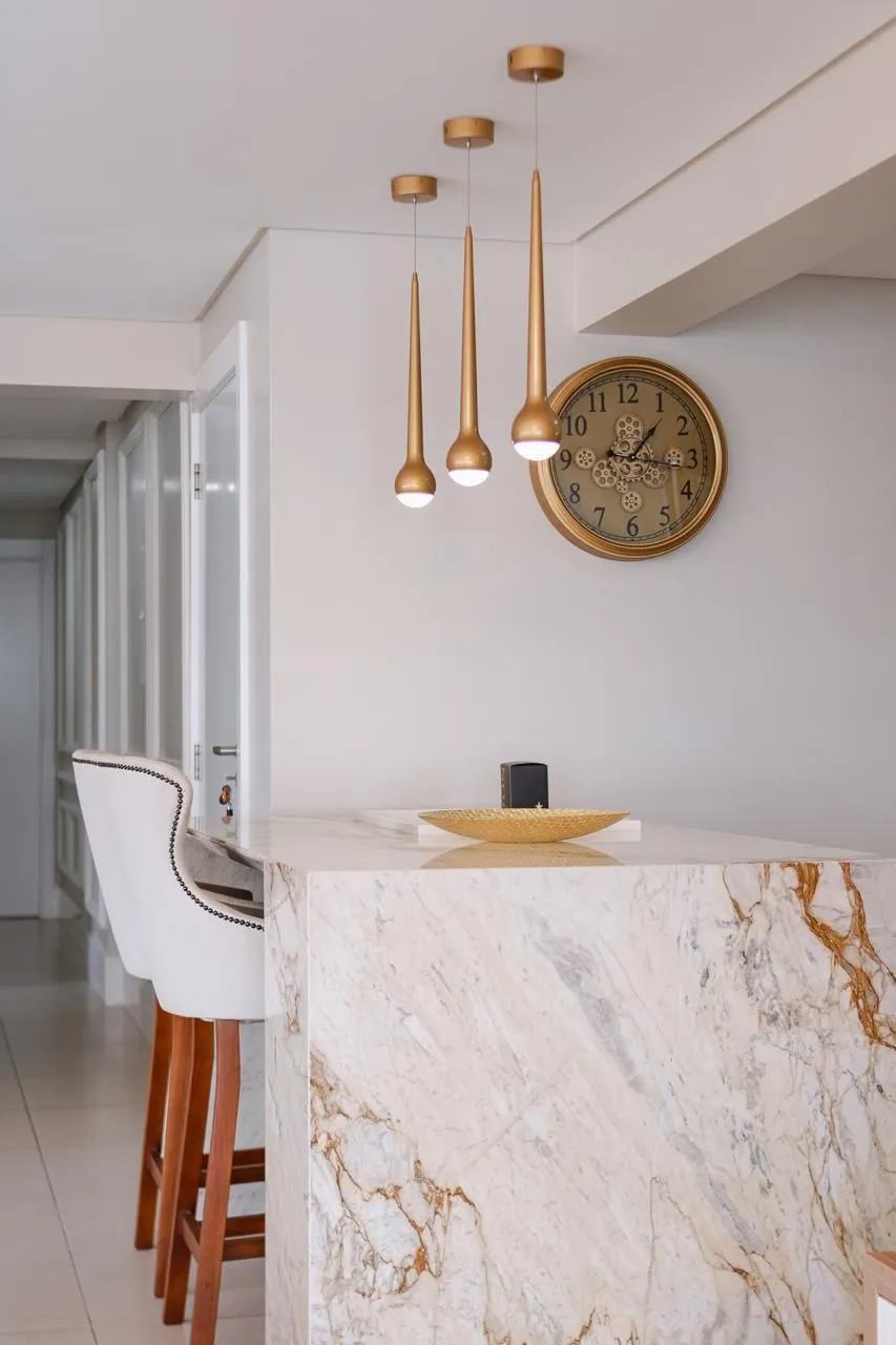 Imagem Apartamento com 03 Quartos (01 suíte) e 02 vagas na Praia de Torres RS