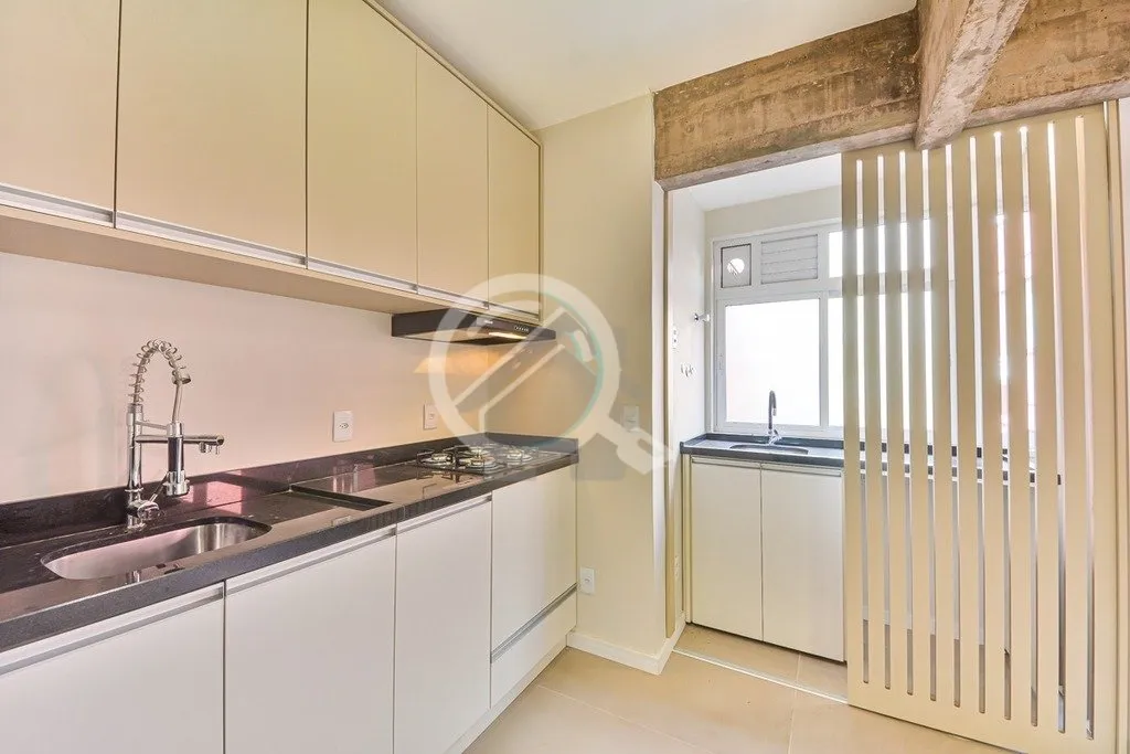 Imagem Apartamento finamente reformado em alto padrão com 2 dormitórios e 1 vaga de garagem no Bom Fim. L...