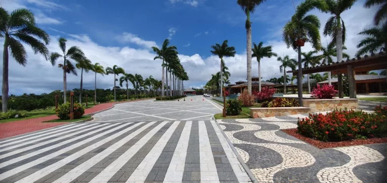 Imagem Terreno para Venda em Mata de São João, Praia Do Forte