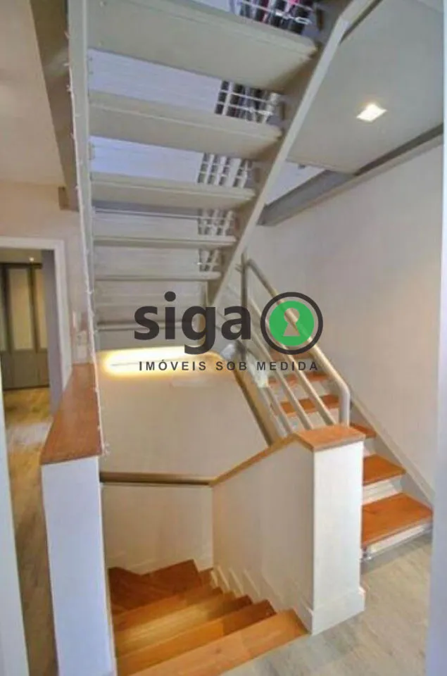 Imagem Casa em condomínio para venda ou aluguel, de 273m, 5 quartos e 3 vagas.