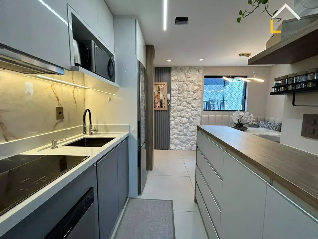 Imagem Apartamento com 2 Quartos à Venda, 65 m² em Anita Garibaldi - Joinville