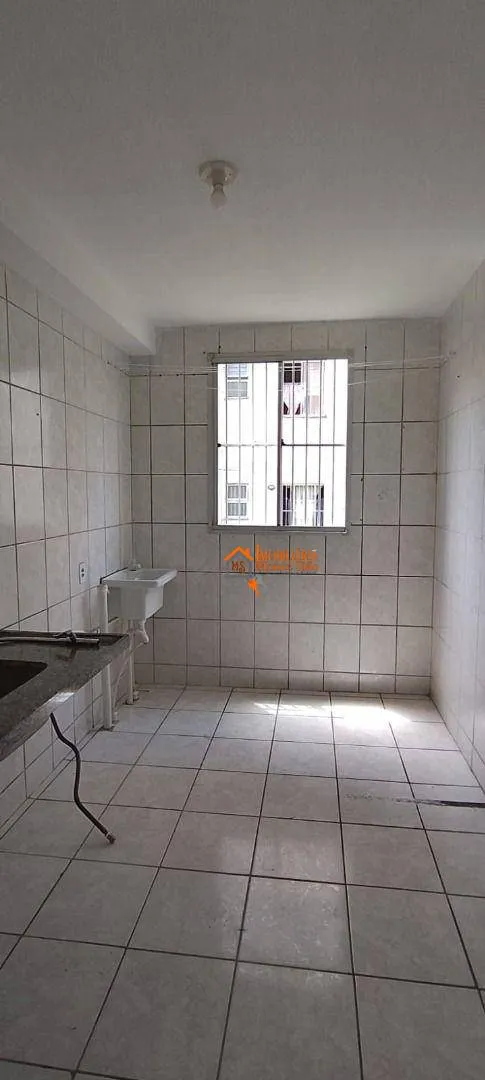 Imagem Apartamento com 2 dormitórios à venda, 52 m² por R$ 209.000,00 - Pimentas - Guarulhos/SP