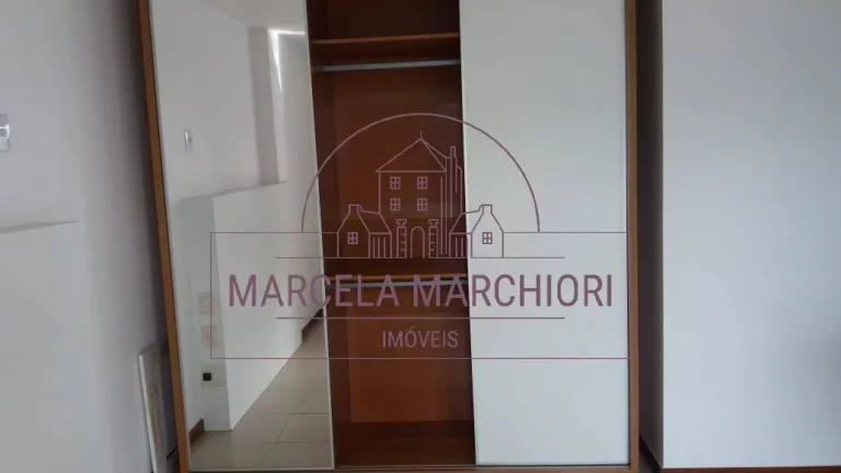 Imagem 4 Vagas de Garagem, Nas Castanheiras, Varanda grandiosa e Andar Alto