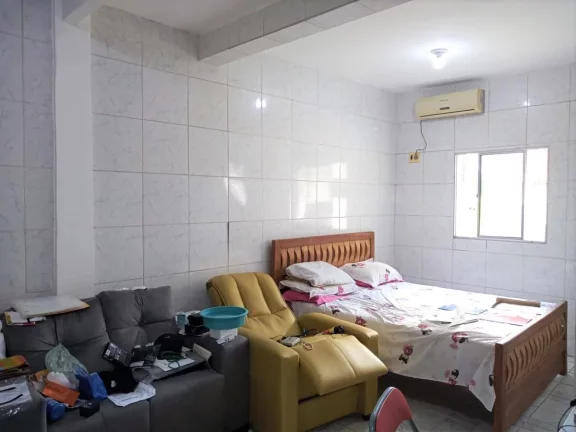 Imagem Casa para Venda em Recife, Jardim São Paulo, 5 dormitórios, 2 banheiros, 2 vagas