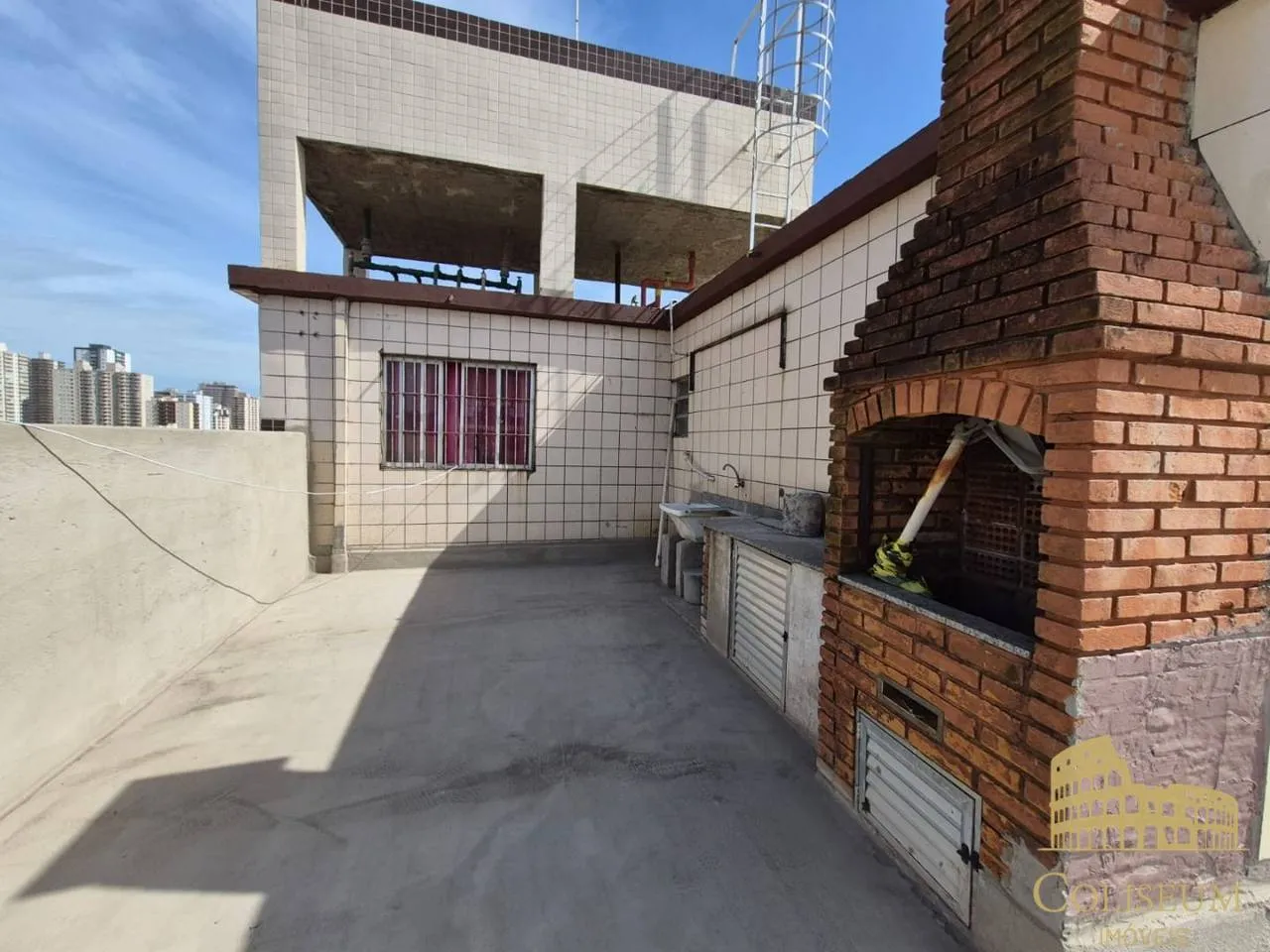 Imagem Kitnet com 1 dormitório à venda, 28 m² por R$ 185.000,00 - Aviação - Praia Grande/SP