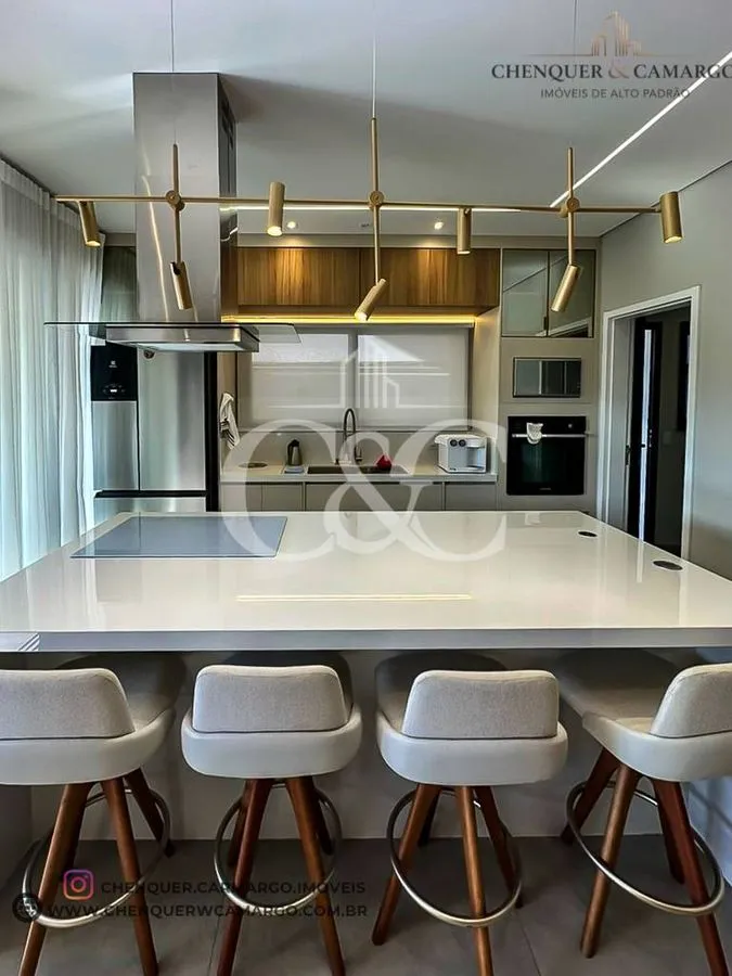 Imagem Casa porteira fechada à venda no Reserva Ermida Jundiaí, 237m², 3 suítes e automatizada