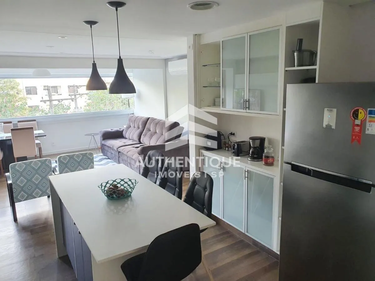 Imagem CASA DOS PINHEIROS - Apartamento no bairro Pinheiros reformado à venda