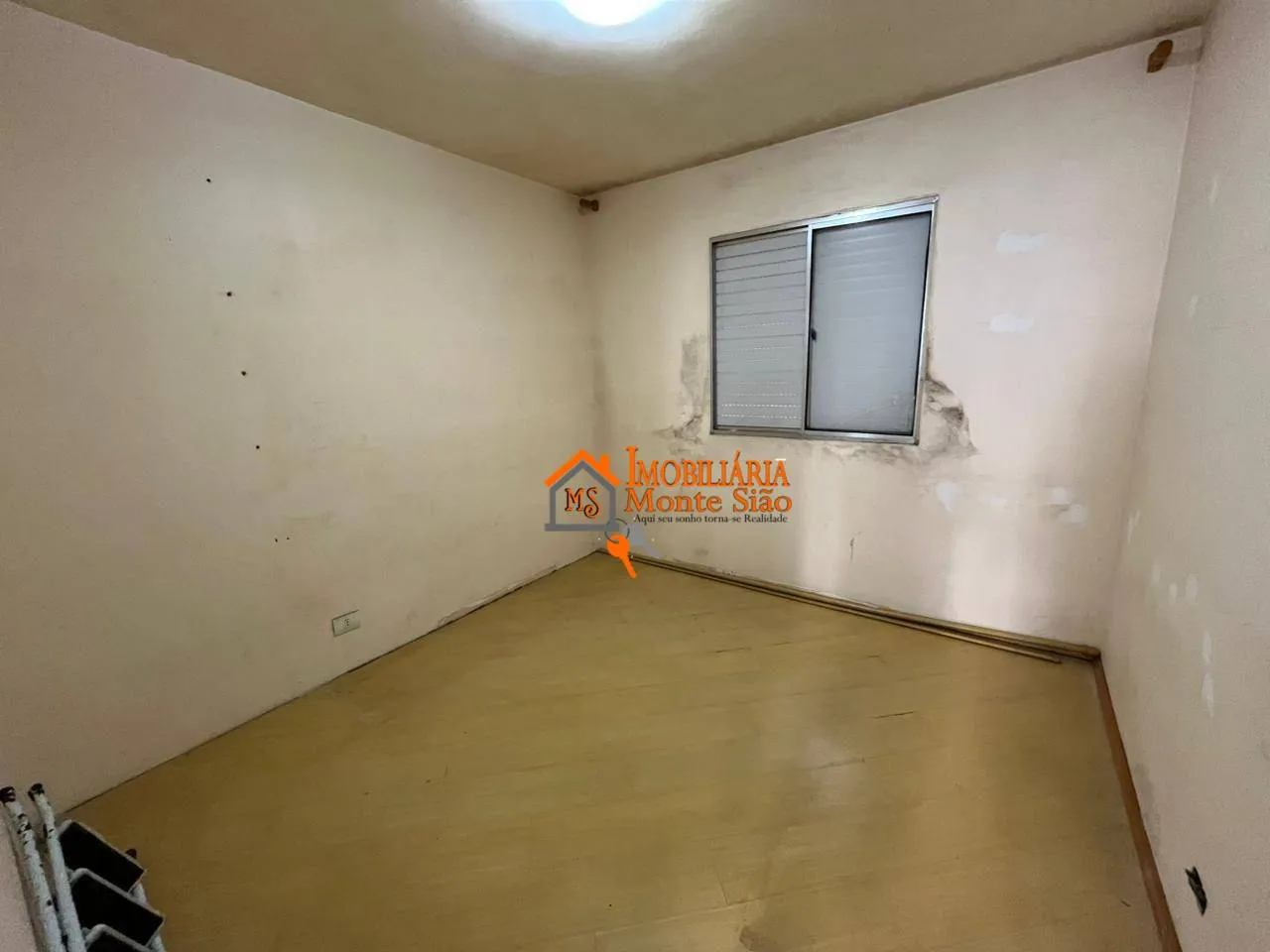 Imagem Apartamento com 2 dormitórios à venda, 48 m² por R$ 224.000,00 - Jardim Adriana - Guarulhos/SP