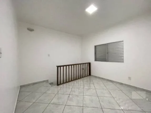 Imagem Sobrado Reformado Com 234 m² 4 Dormitórios, 2 Suites 3 Vagas de Gargens