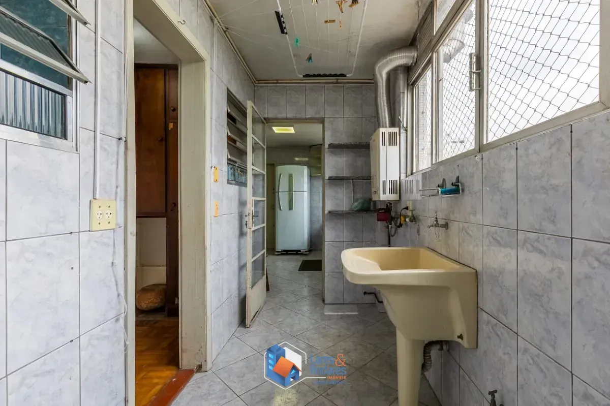 Imagem Apartamento para venda em Cerqueira César com 3 quartos, sendo 1 suíte, 120m²