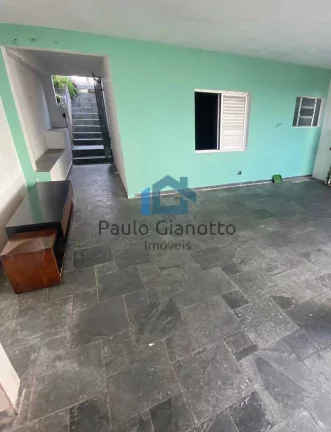 Foto do imóvel Casa à venda em Cotia - Oportunidade Ùnica em Rua Carmem Miranda