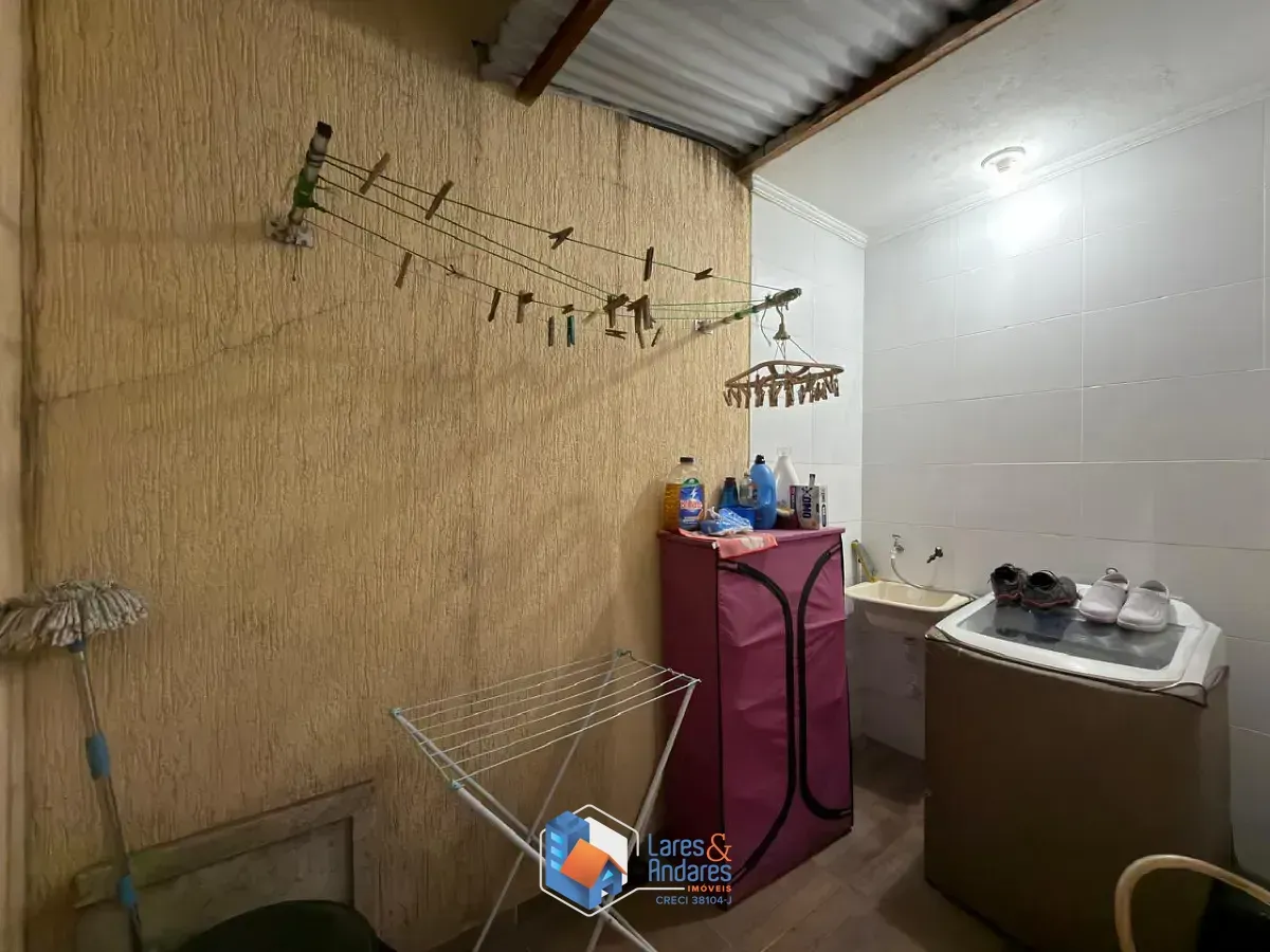 Imagem Sobrado para venda em Vila Nivi com 3 quartos, sendo 1 suíte, 84m²