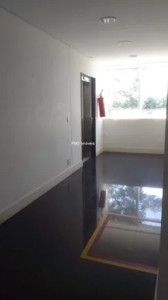 Imagem Escritório ou armazenagem leve - 552,65m2 - Av. das Nações Unidas.