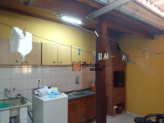 Imagem Sobrado com 3 dormitórios à venda, 175 m² por R$ 945.000 - Vila América - Santo André/SP