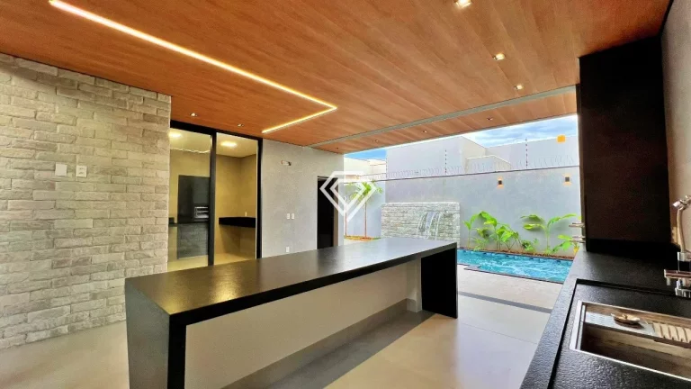 Imagem Casa 3 Suítes + Escritório, 204 m² c/ lazer na 505 Sul