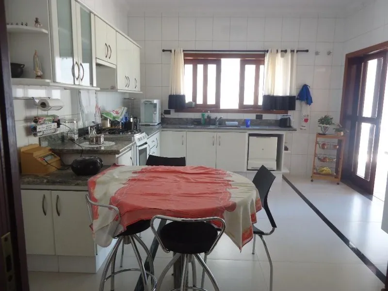 Imagem Imperdível oportunidade: Casa em condomínio à venda em Valinhos-SP, 4 quartos, 4 suítes, 2 salas, 5 banheiros, 4 vagas, 283m².