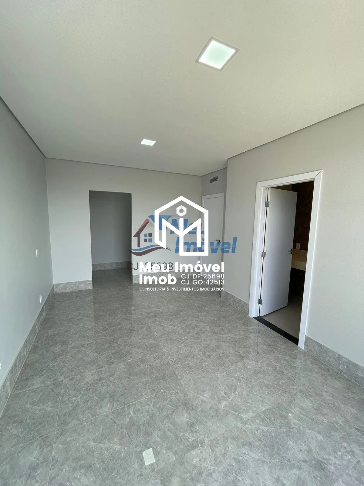 Imagem Casa 4 Quartos 4 suítes Alto Padrão 2 Vagas 260m² Arniqueira