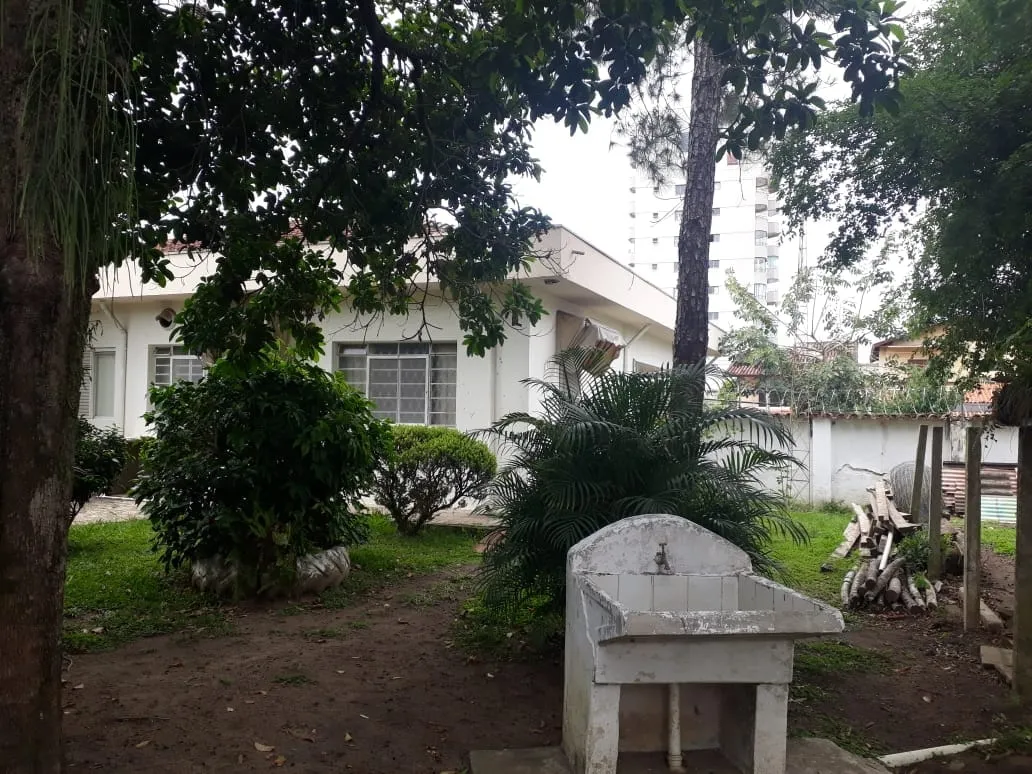 Imagem Casa à venda e locação 3 Quartos, 1 Vaga, 935M², Alto do Tabaú, Pindamonhangaba - SP