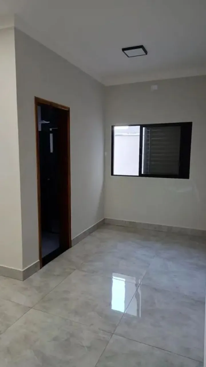 Imagem Casa em Condomínio à Venda em Sorocaba-SP, Jardim Residencial Villagio Ipanema I: 2 Quartos, 1 Suíte, 1 Sala, 2 Banheiros, 2 Vagas de Garagem, 94m².