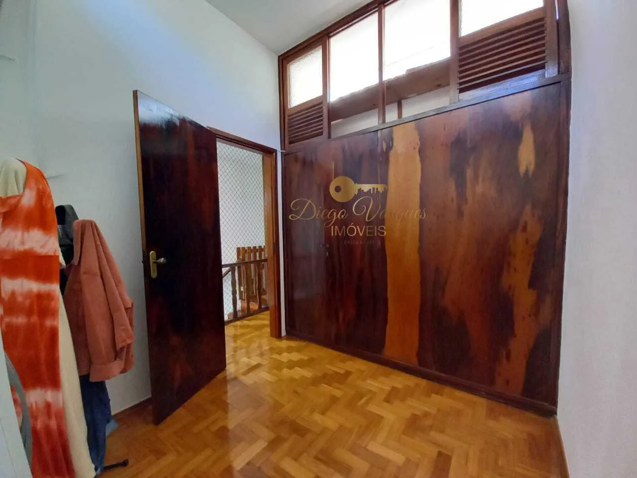 Imagem Casa em Condomínio para Venda em Teresópolis / RJ no bairro Taumaturgo