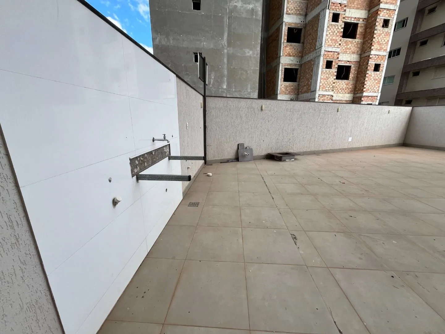 Imagem Apartamento com 3 dormitórios à venda, 114 m² por R$ 1.100.000,00 - Centro - Patos de Minas/MG
