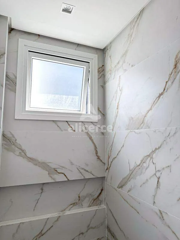 Imagem Casa à venda com 3 quartos 1 suíte, 160m² em Pedra Branca Palhoça
