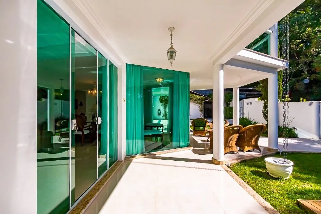 Imagem Casa em condomínio à venda, 4 suítes e 7 vagas